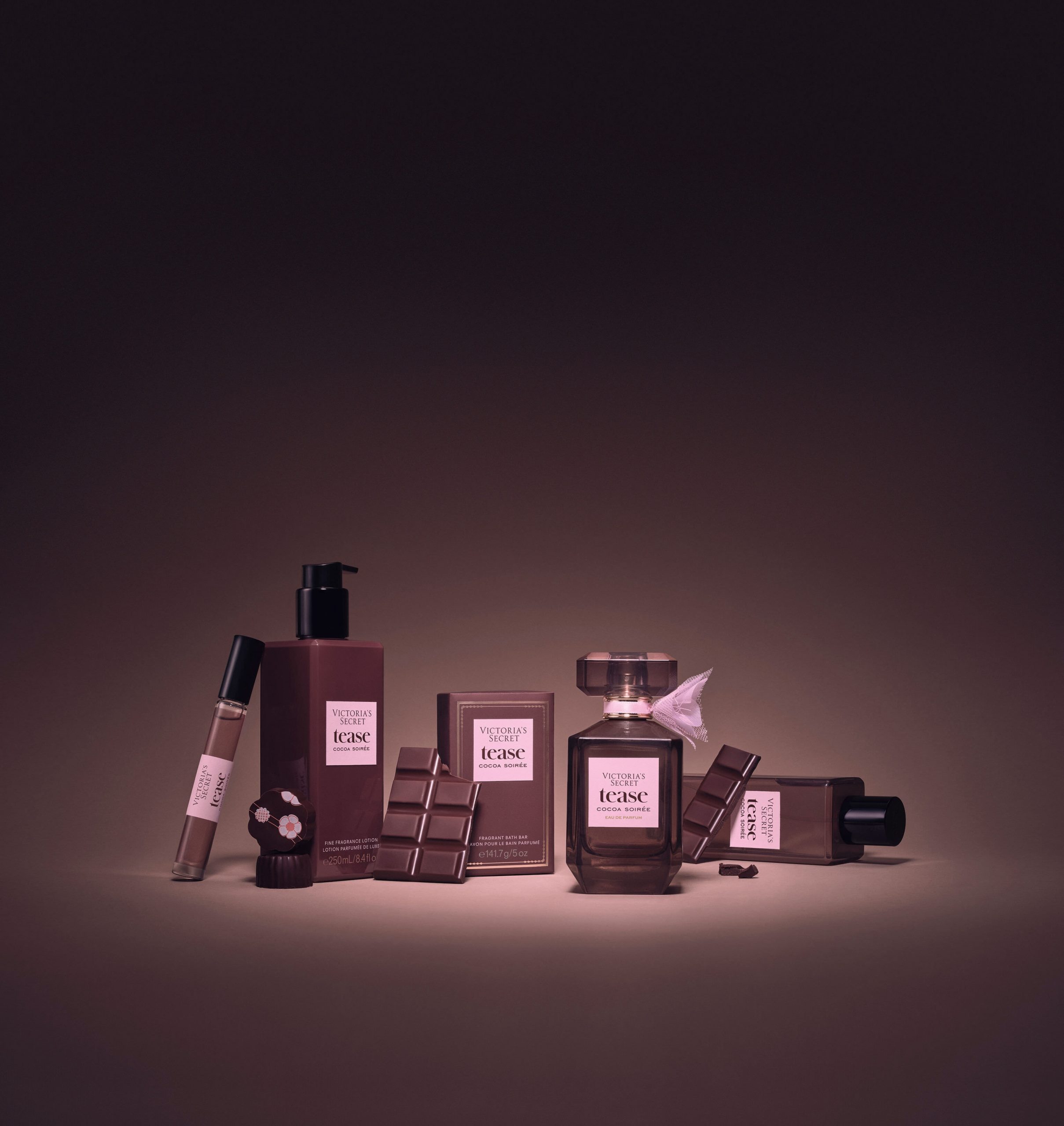 Pentru luna iubirii si intalniri romantice – Tease Cocoa Soiree de la Victoria’s Secret