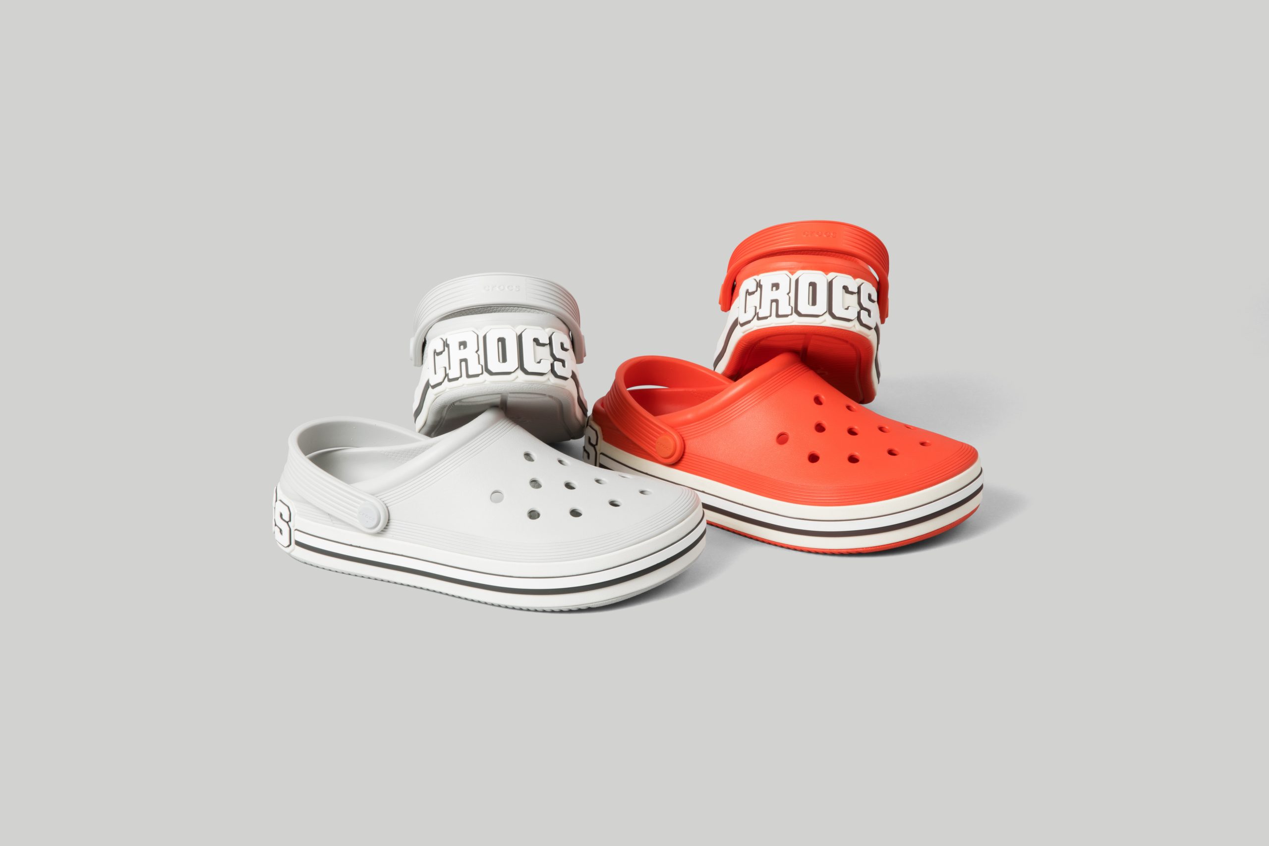 Crocs Off Court – confort maxim cu stil desavarsit