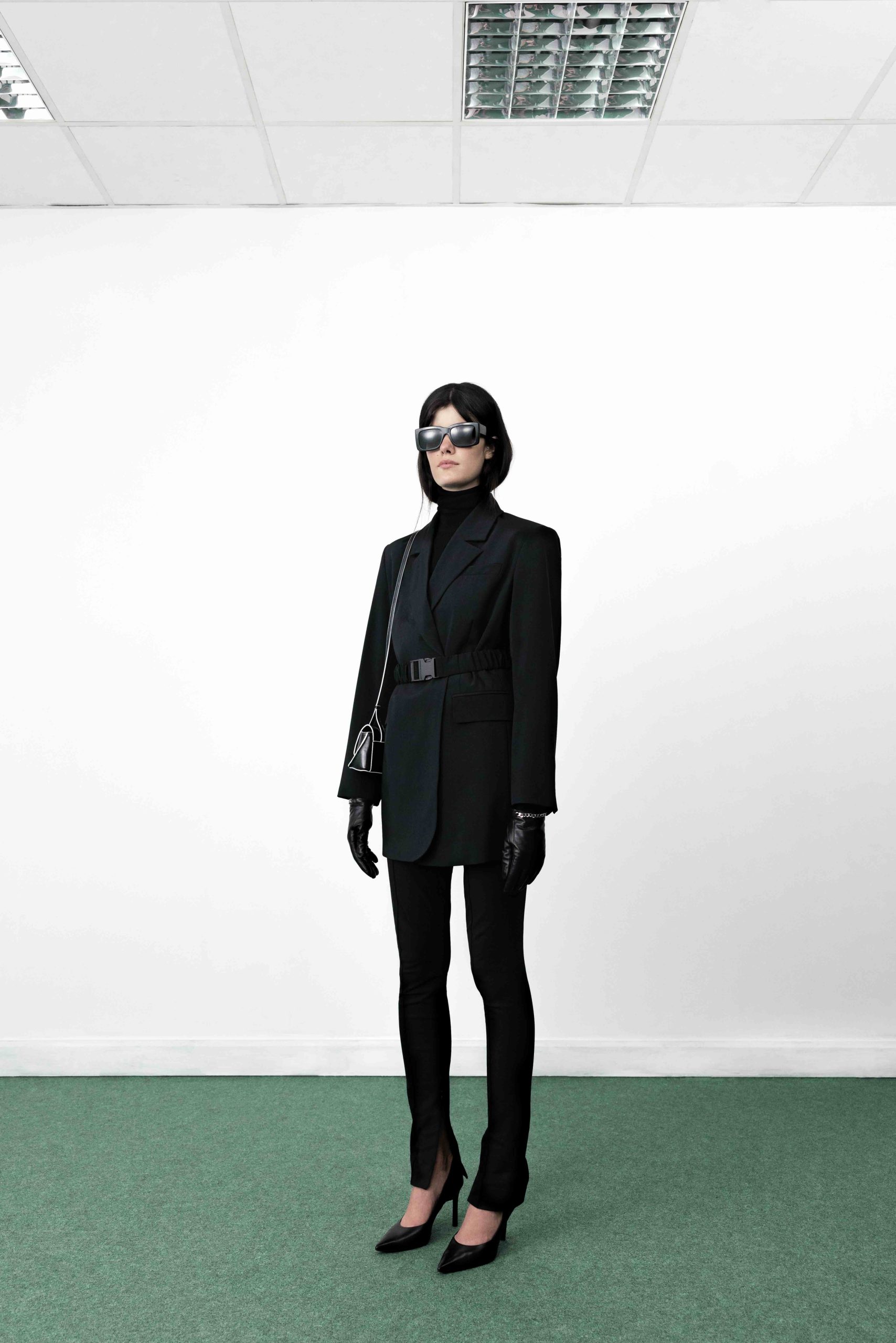 10 articole esentiale pentru luna februarie