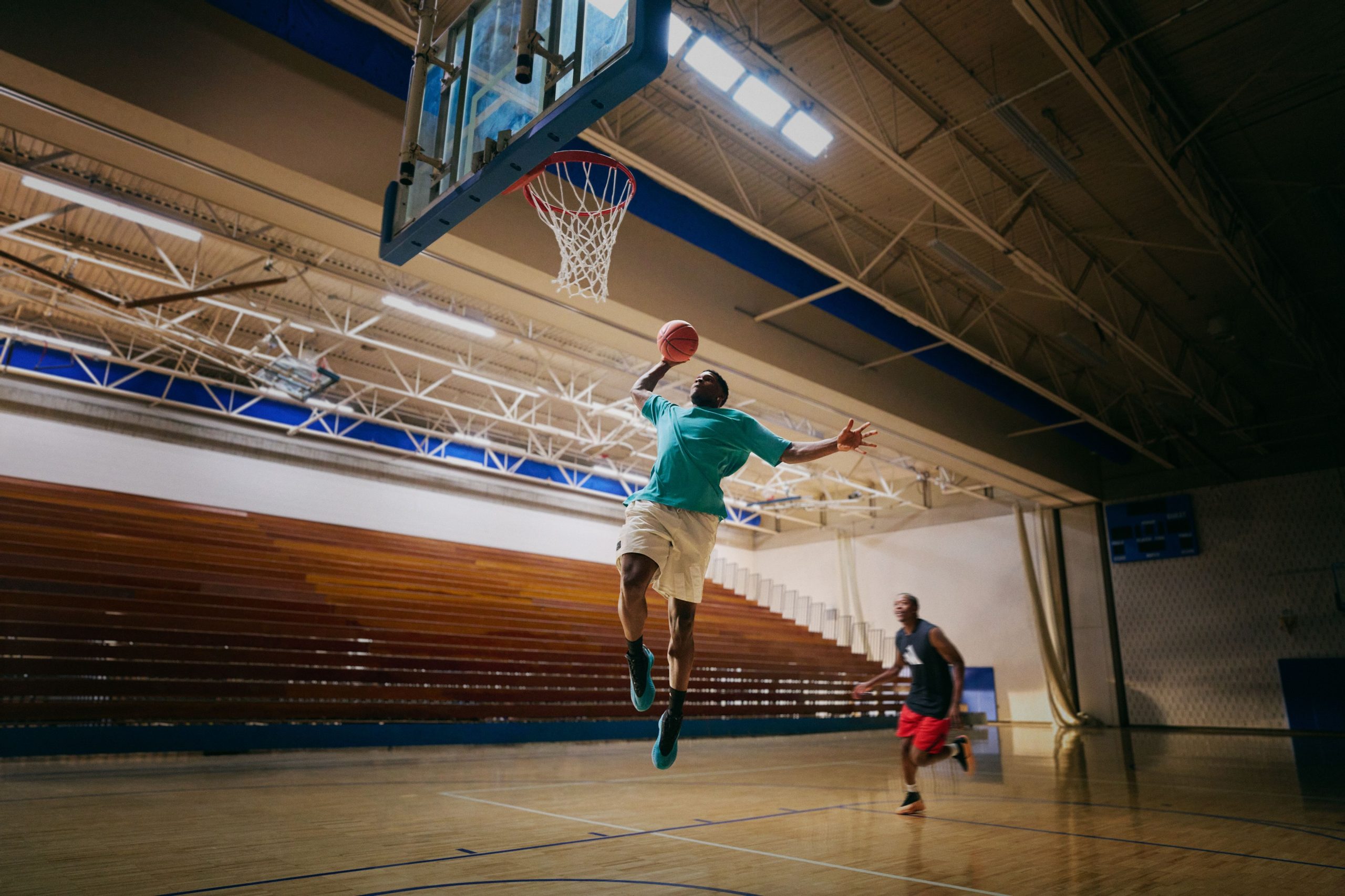 adidas aduce impreuna unii dintre cei mai faimosi atleti internationali intr-o noua campanie globala, menita sa ajute la dezarmarea presiunii negative din sport