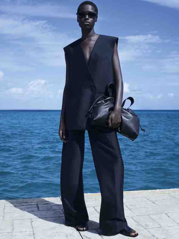 COS LANSEAZA SERIA DE GENTI CAVATELLI