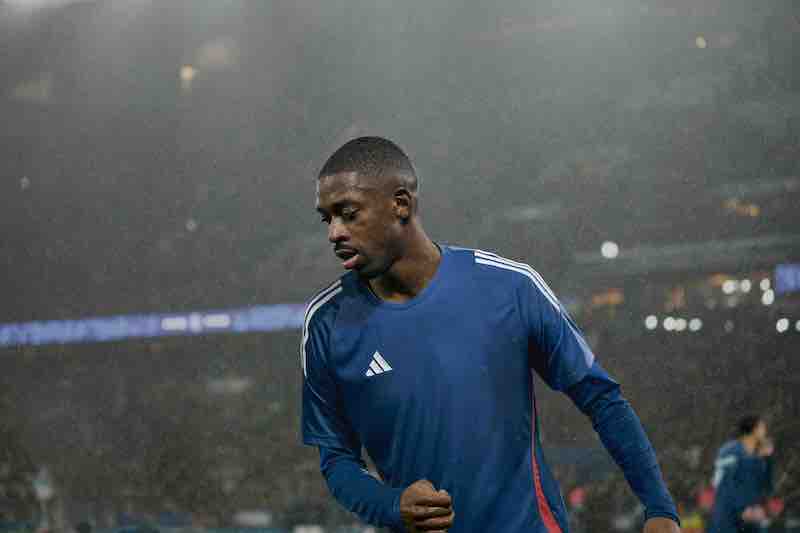 adidas reuneste vedetele fotbalului – Lionel Messi, Jude Bellingham & Florian Wirtz – intr-o noua campanie ce subliniaza toate posibilitatile de succes ce apar atunci cand presiunea negativa este depasita