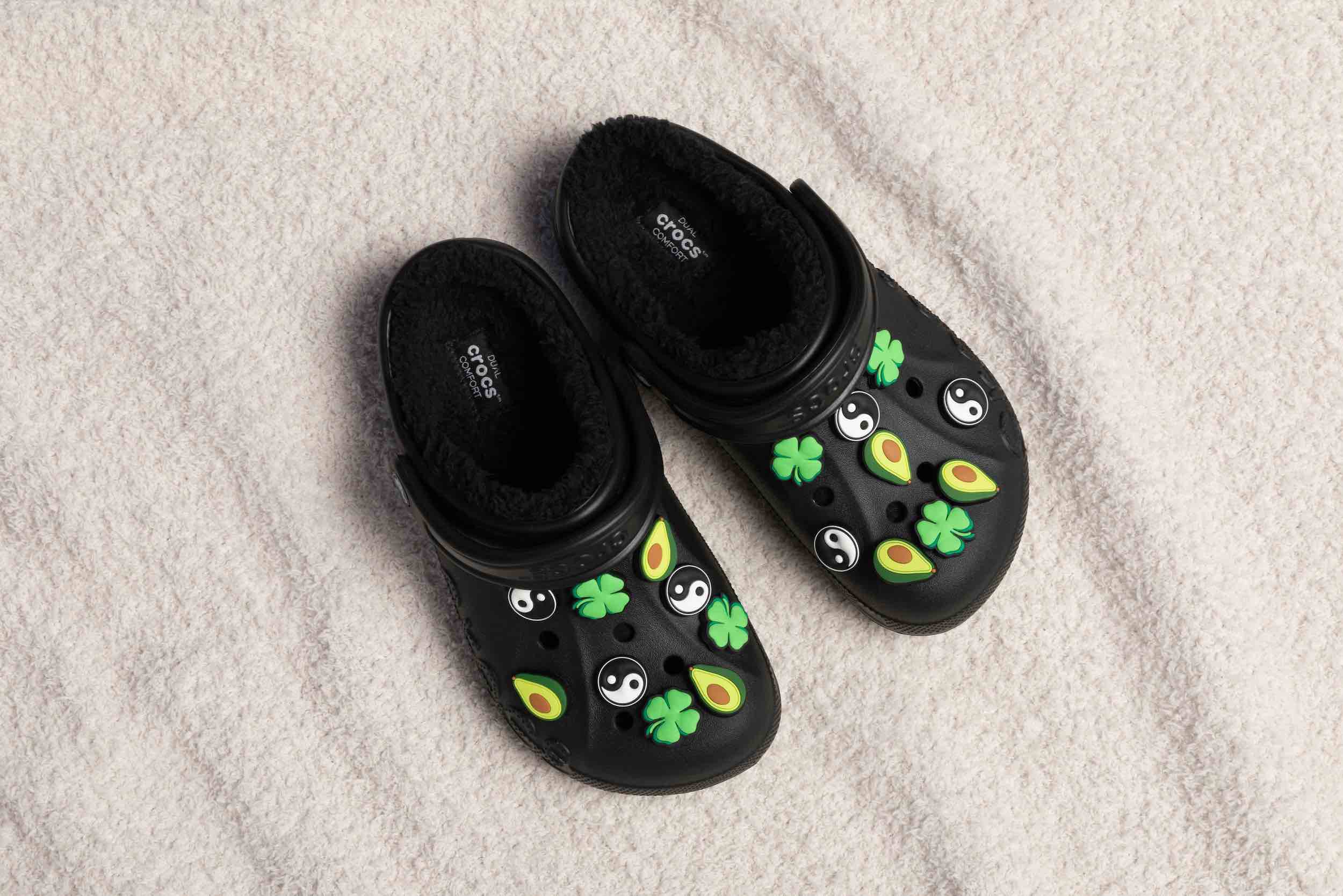 Sabotii Crocs au acum captuseala calduroasa si prietenoasa.