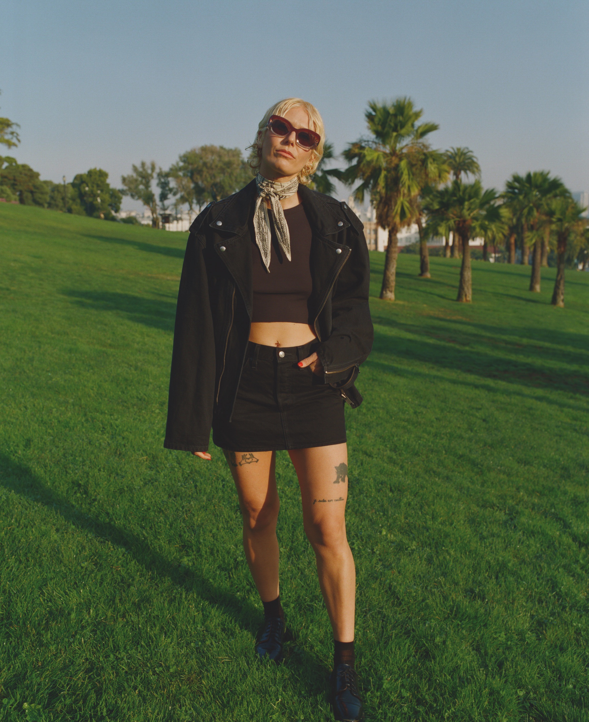 Levi’s celebreaza bucuria queer prin intermediul unor spatii sigure pentru Pride 2025