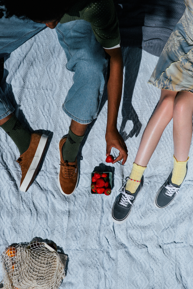 VANS Authentic – o silueta care a modelat stilul, cultura si libertatea de exprimare